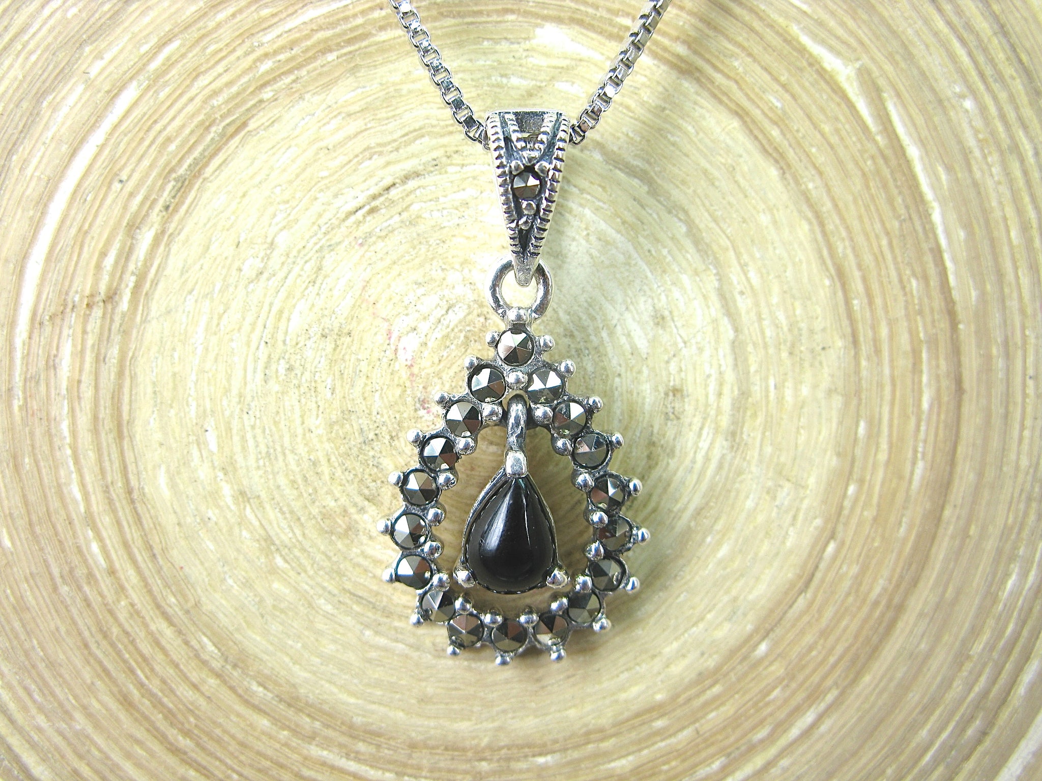 Water Drop Pear Shaped Onyx Marcasite 925 Sterling Silver Pendant
