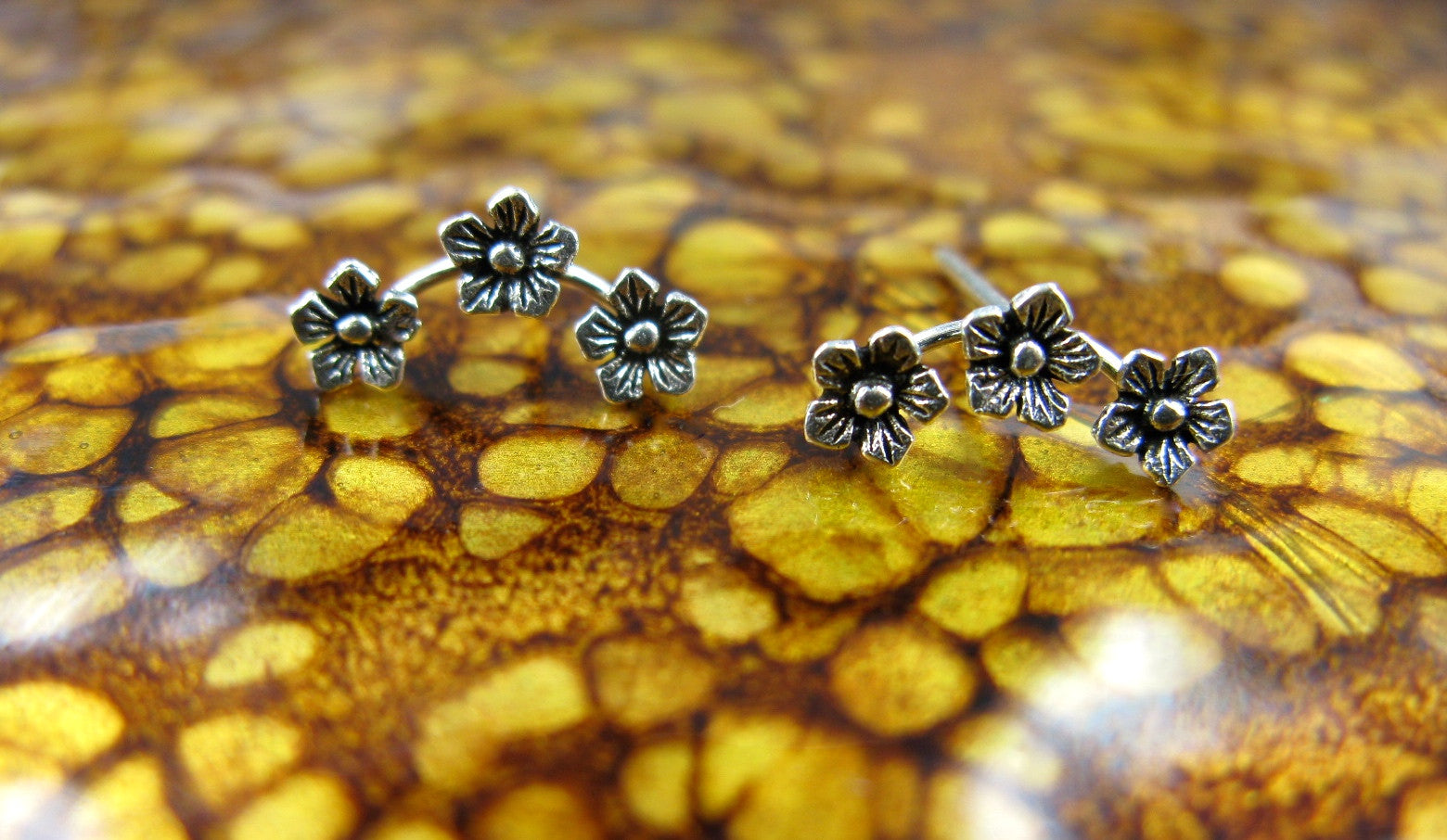 3 Flower Oxidized Cartilage Stud Earrings in 925 Sterling Silver Stud - Faith Owl