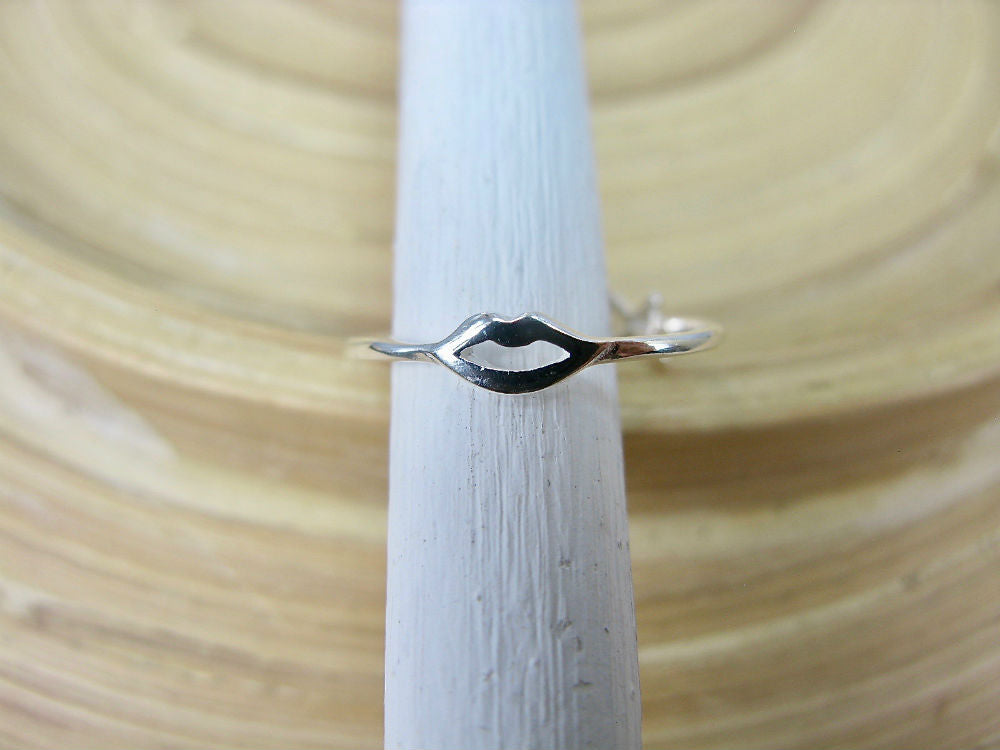 XOXO And Lip Two Way Ring in 925 Sterling Silver