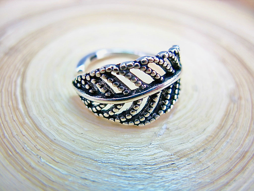 Leaf Oxidized Ring in 925 Sterling Silver
