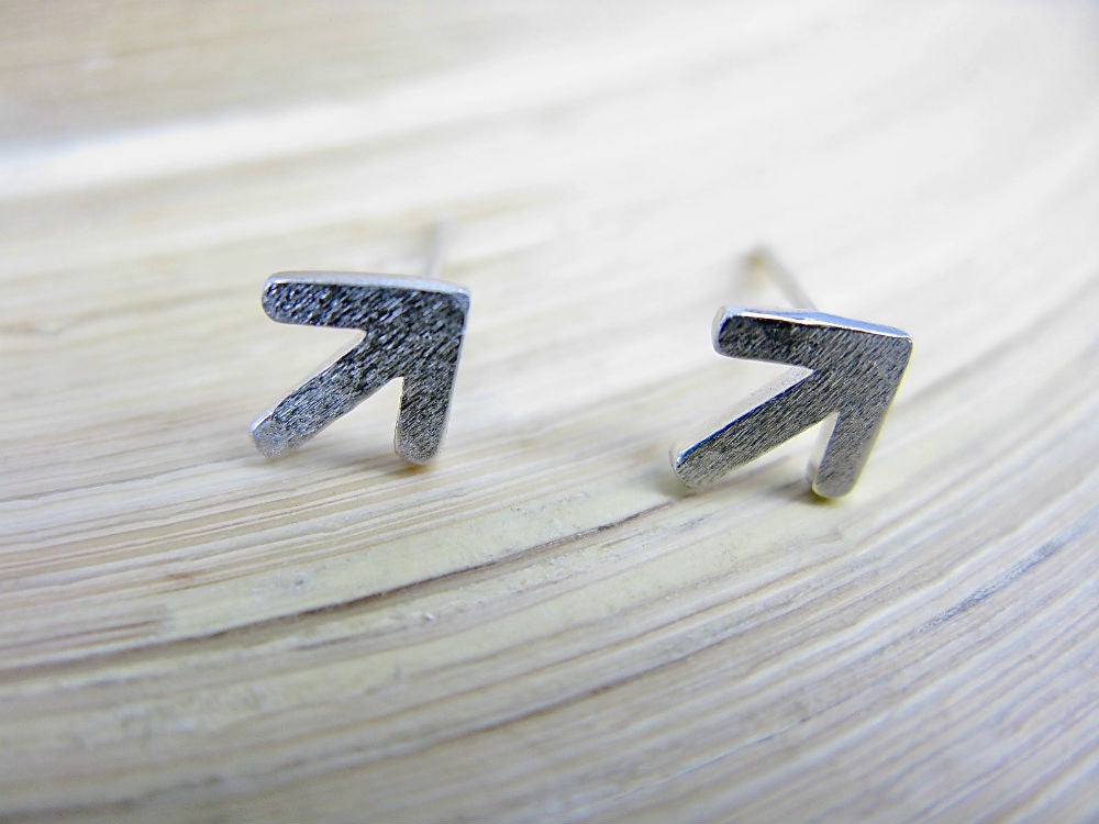 Arrow Sign 925 Sterling Silver Stud Earrings