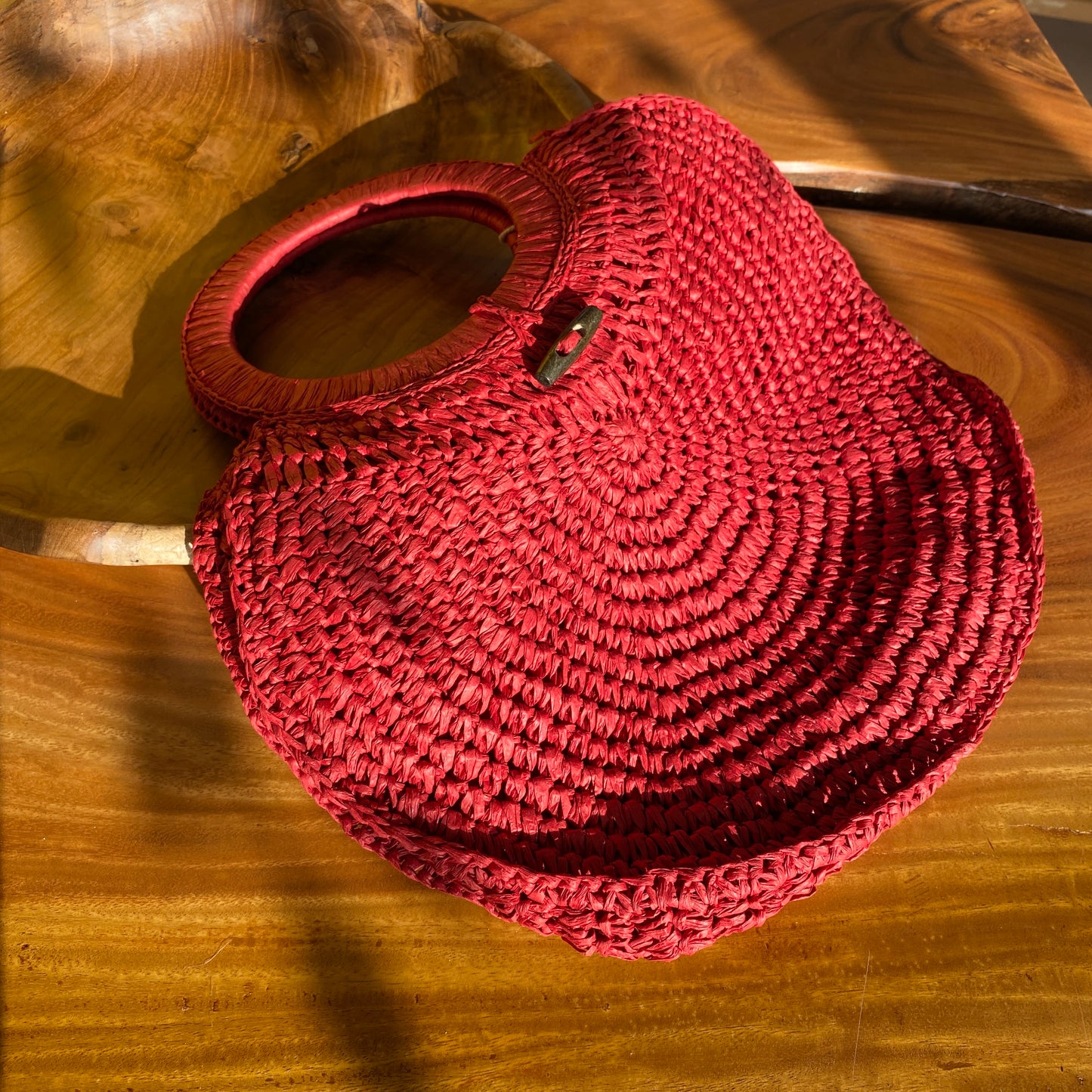 Chic Round Straw Bag | Red