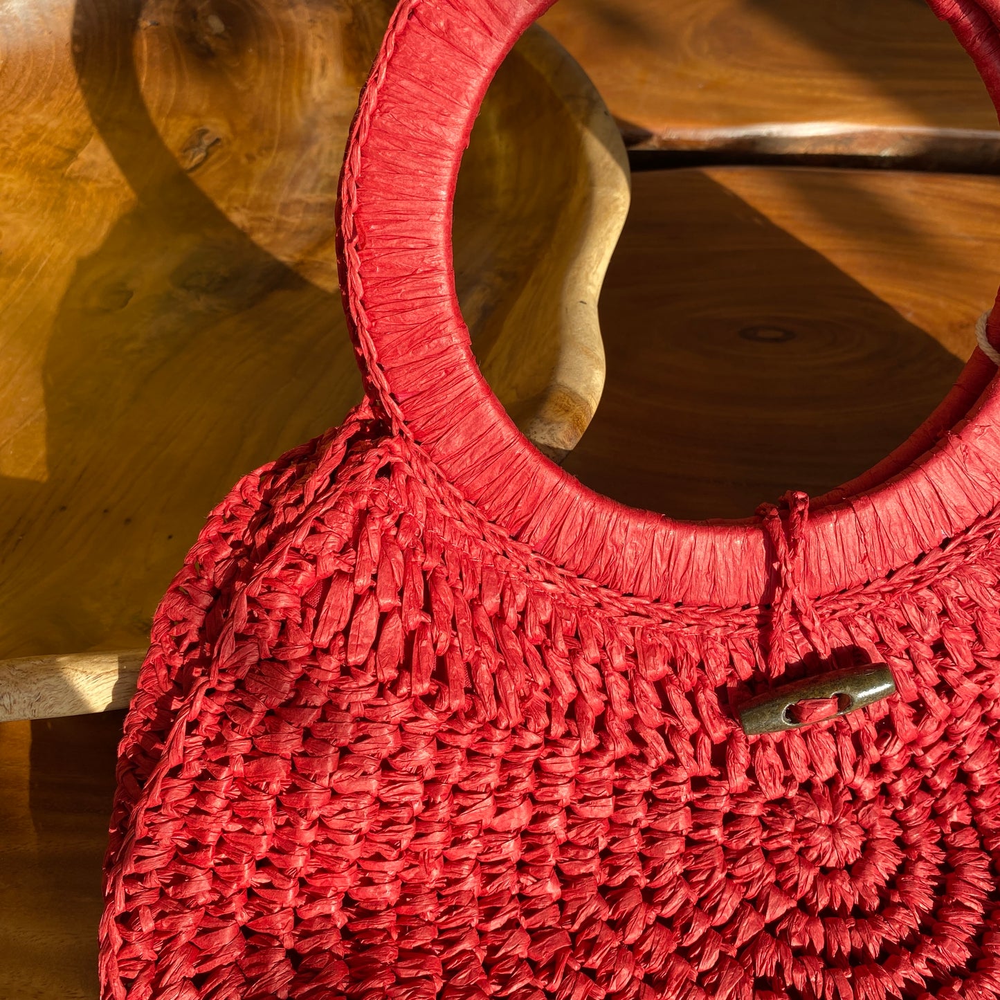 Chic Round Straw Bag | Red