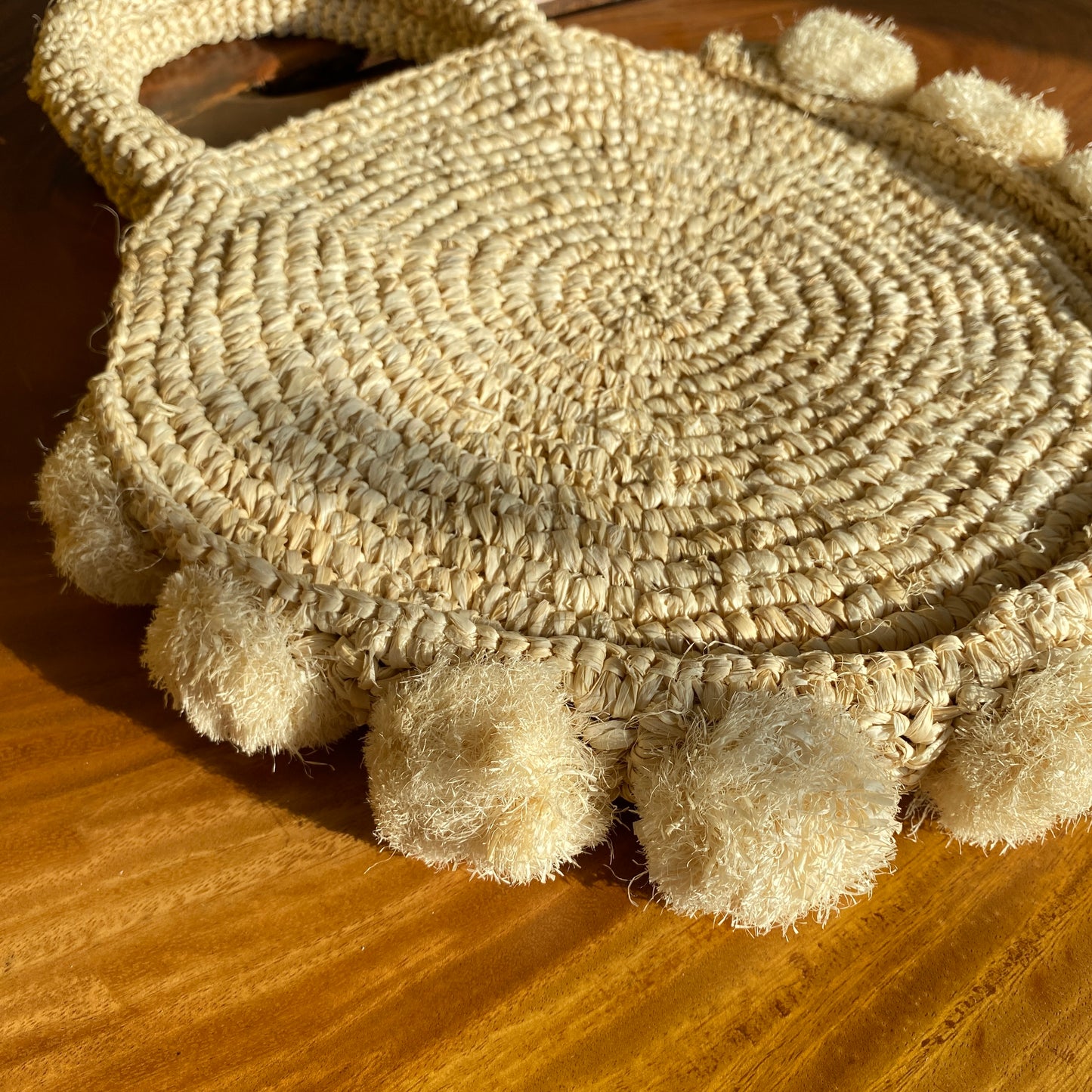 Pom Pom Raffia Bali Bag