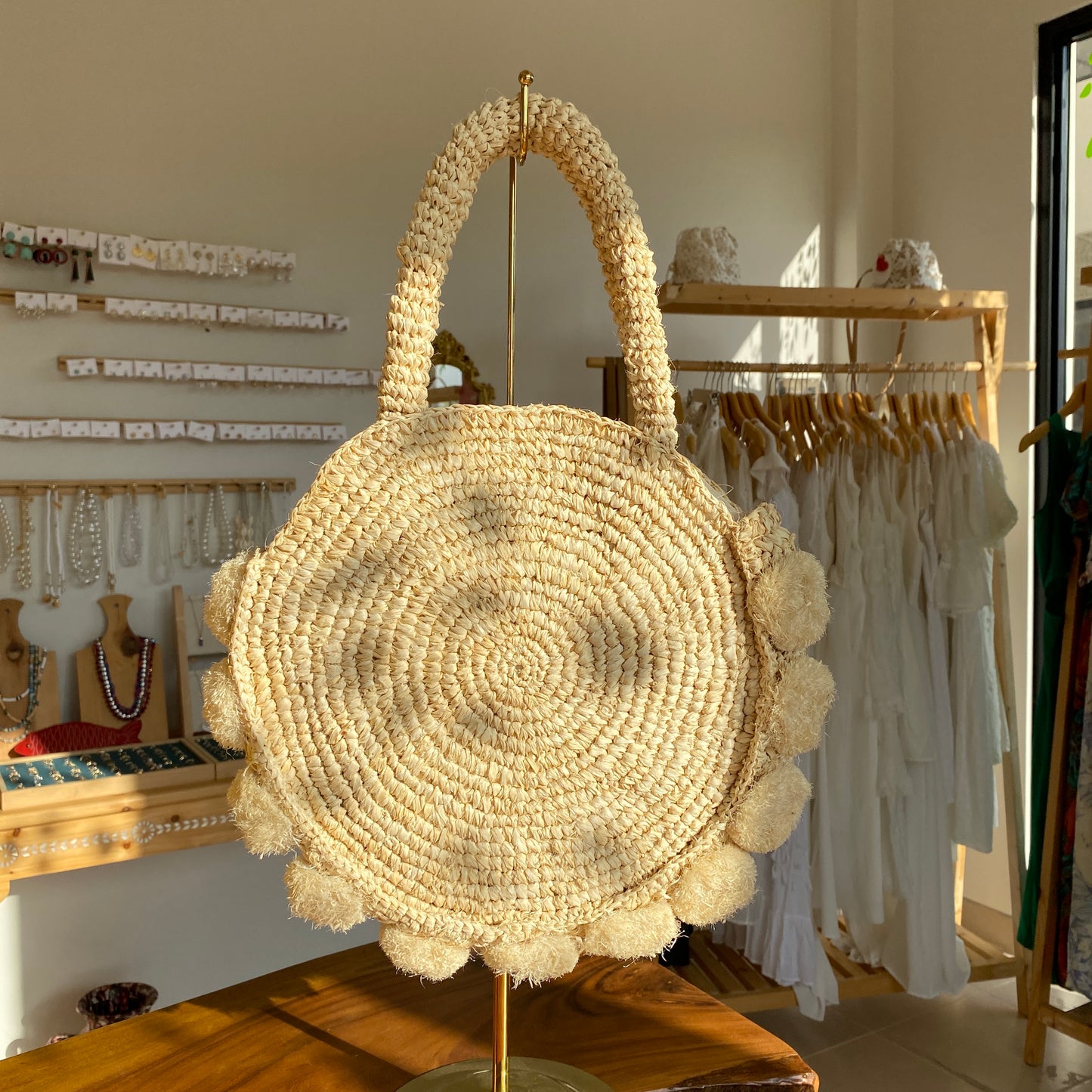 Pom Pom Raffia Bali Bag