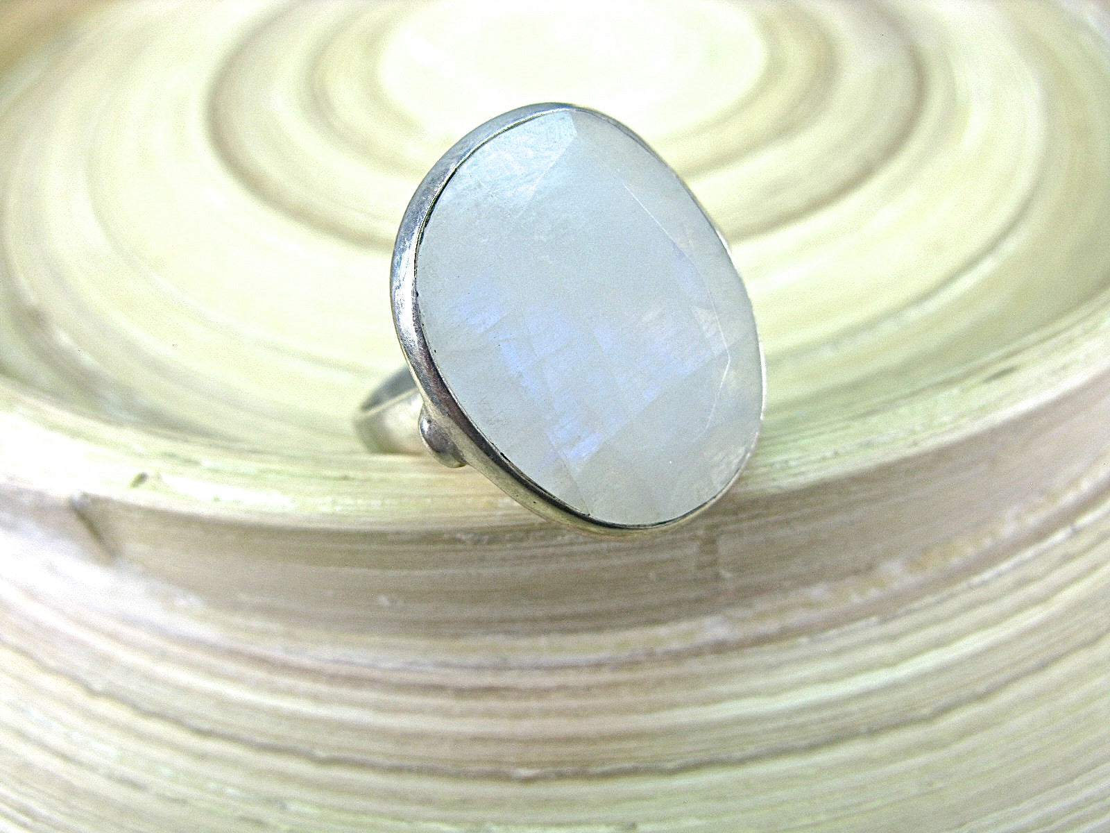 White Chalcedony Large Oval Shaped 925 Sterling Silver Ring Ring Faith Owl - Faith Owl