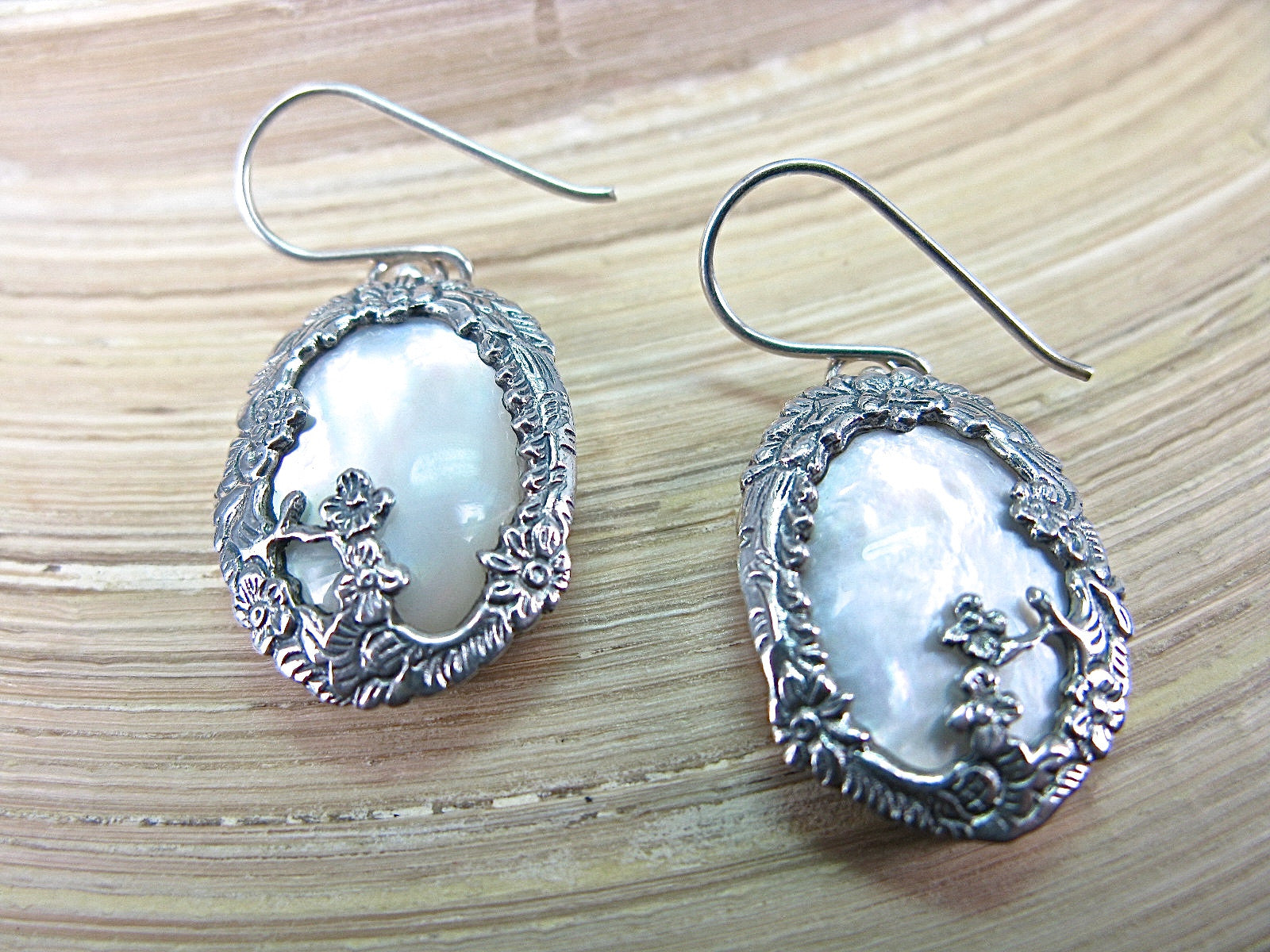Filigree Engrave Mother of Pearl 925 Sterling Silver Earrings Earrings - Faith Owl