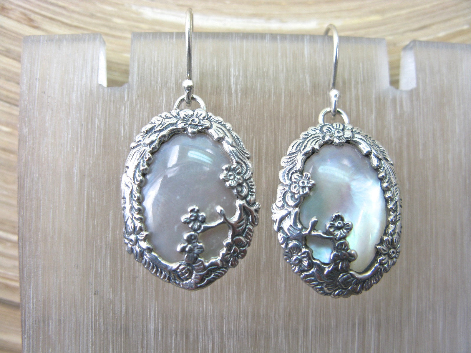 Filigree Engrave Mother of Pearl 925 Sterling Silver Earrings Earrings - Faith Owl