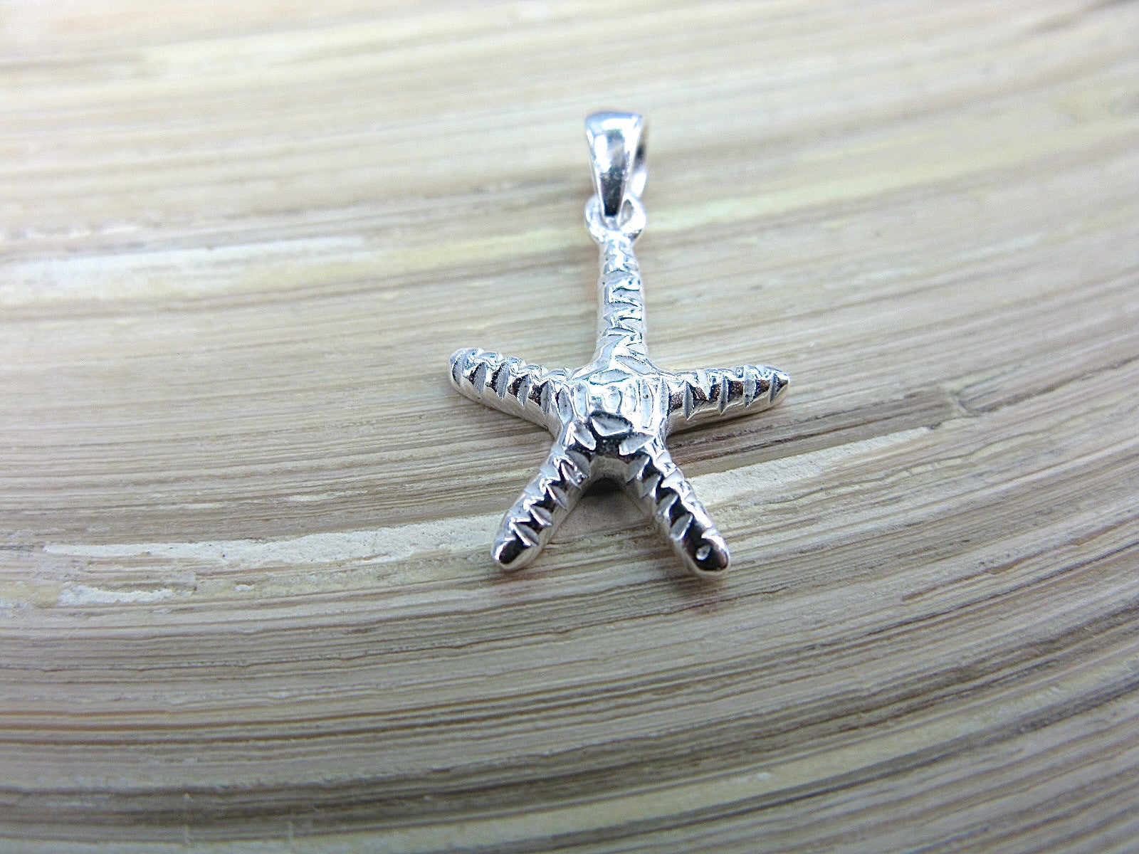 Starfish Hammered 925 Sterling Silver Pendant Pendant Faith Owl - Faith Owl