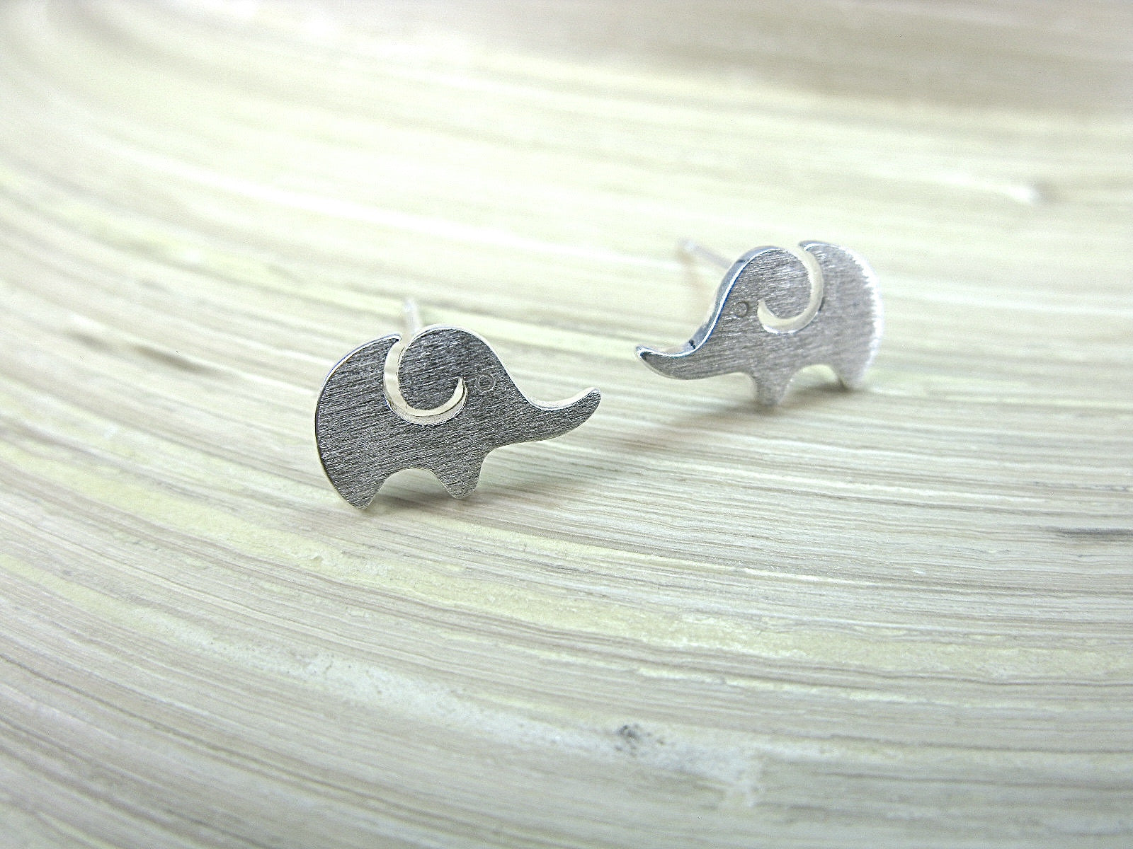 Elephant Matt Look 925 Sterling Silver Stud Earrings Stud - Faith Owl