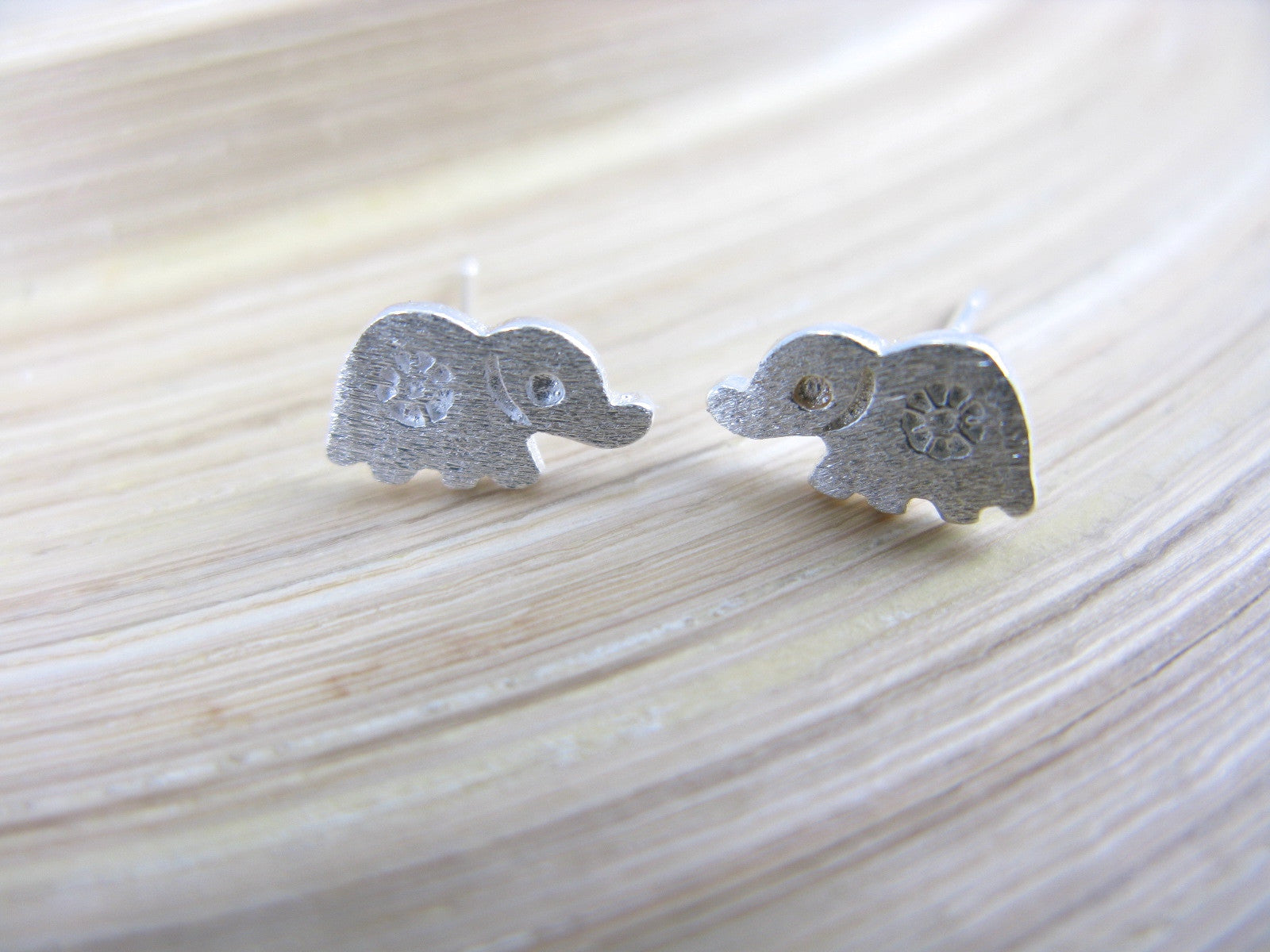 Elephatn 925 Sterling Silver Stud Earrings Stud - Faith Owl