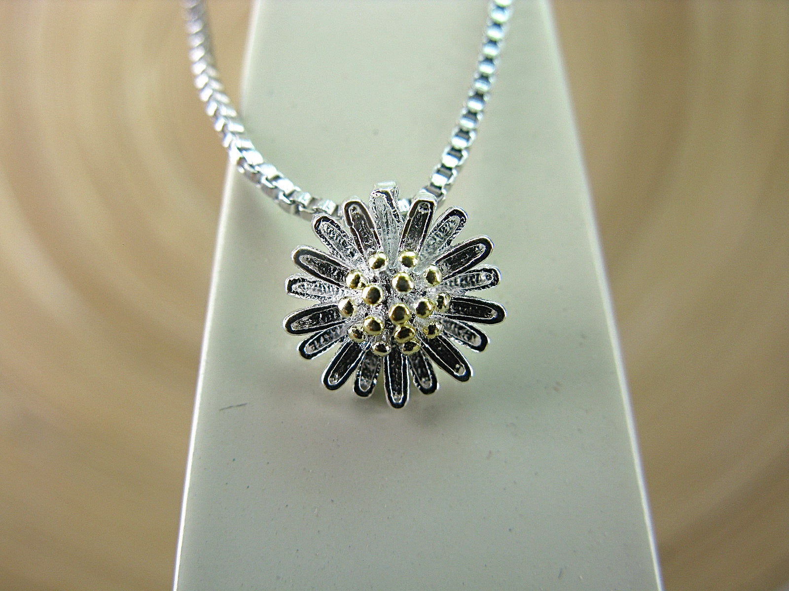 Daisy Flower Two Tone 925 Sterling Silver Pendant Chain Necklace Necklace Faith Owl - Faith Owl