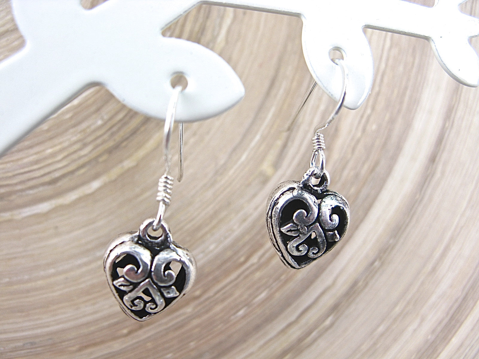 Filigree Lace Oxidized Heart Earrings in 925 Sterling Silver Earrings Faith Owl - Faith Owl
