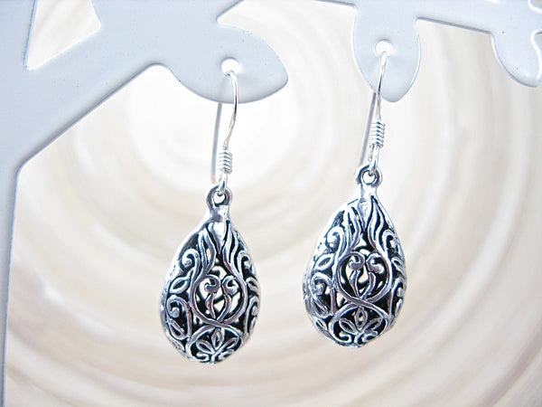 Filigree Lace Oval Dangle Drop Earrings in 925 Sterling Silver Earrings - Faith Owl