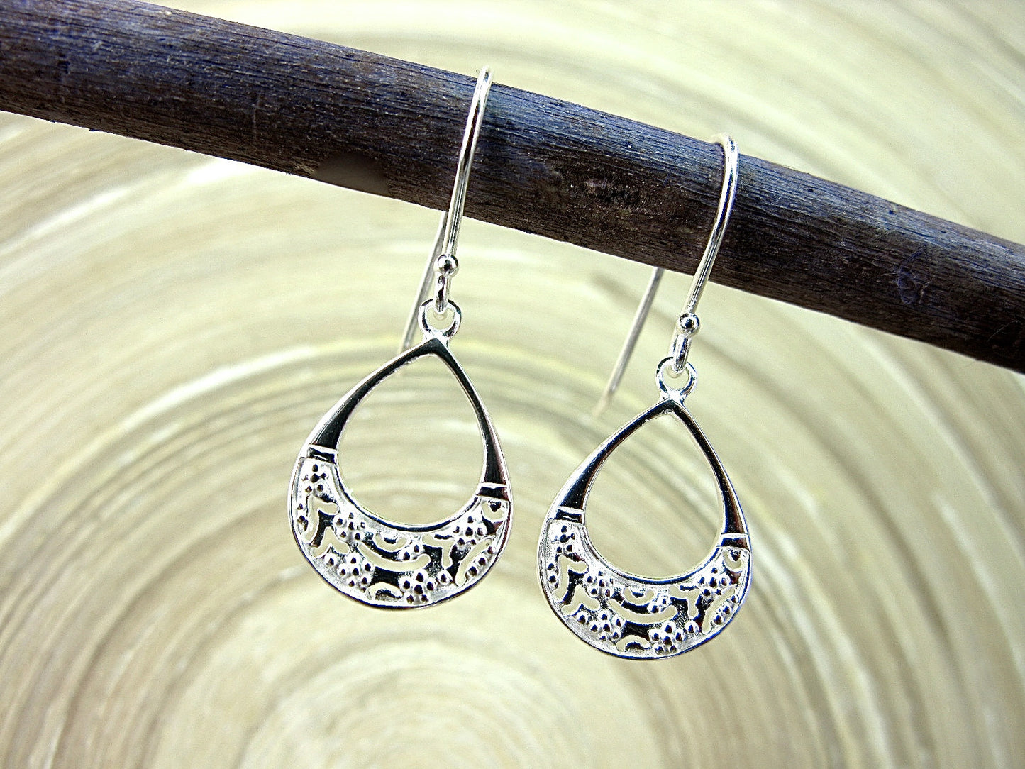 Filigree Lace Dangle Pear Shaped 925 Sterling Silver Earrings Earrings - Faith Owl