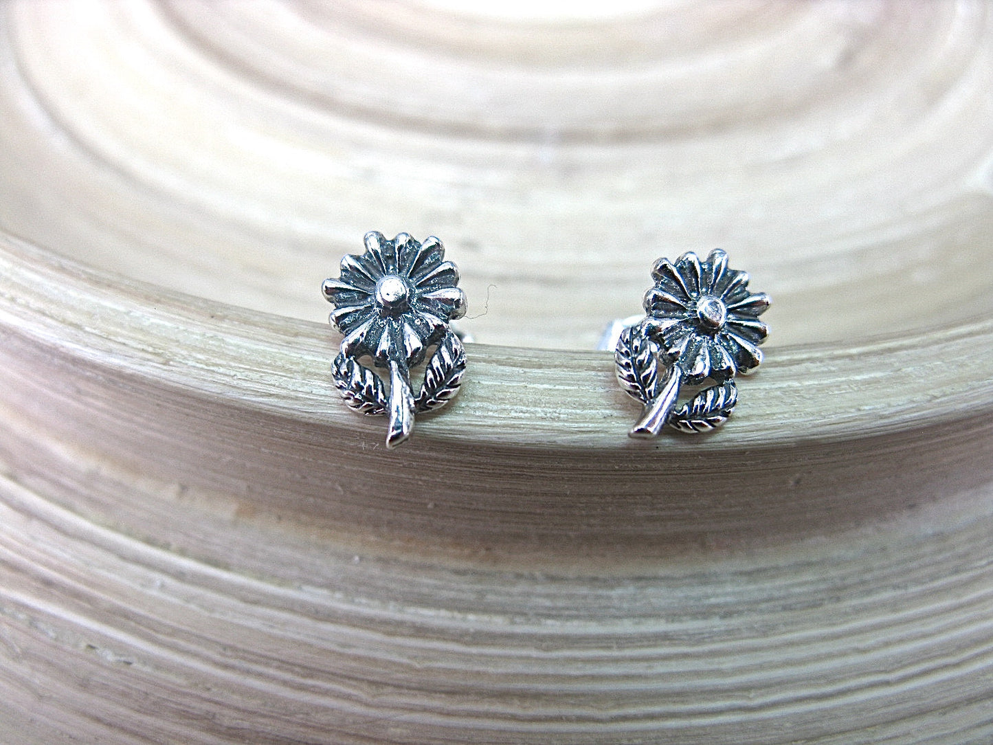 Sunflower Stud Earrings in 925 Sterling Silver Stud Faith Owl - Faith Owl