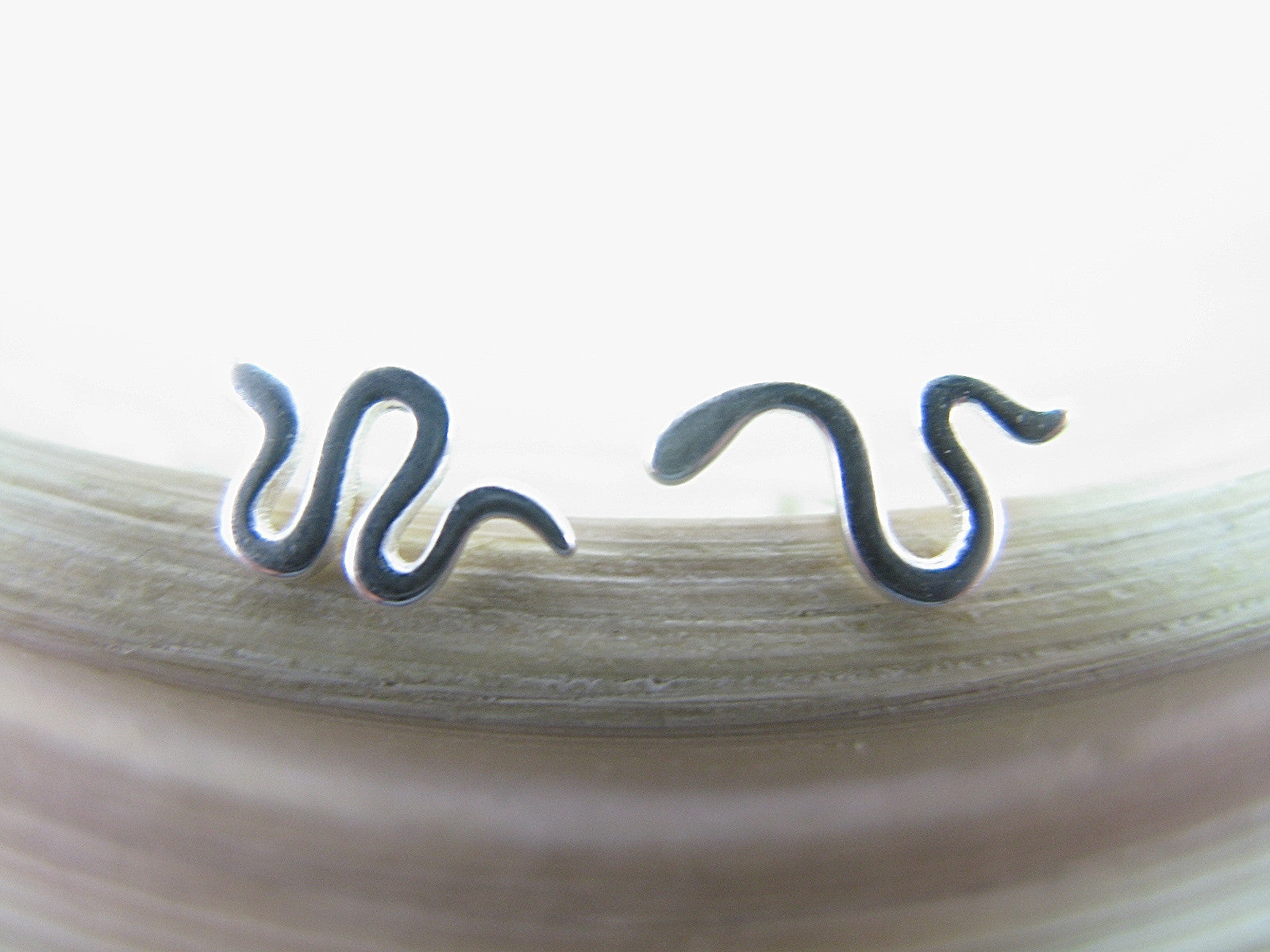 Snake Stud Earrings in 925 Sterling Silver