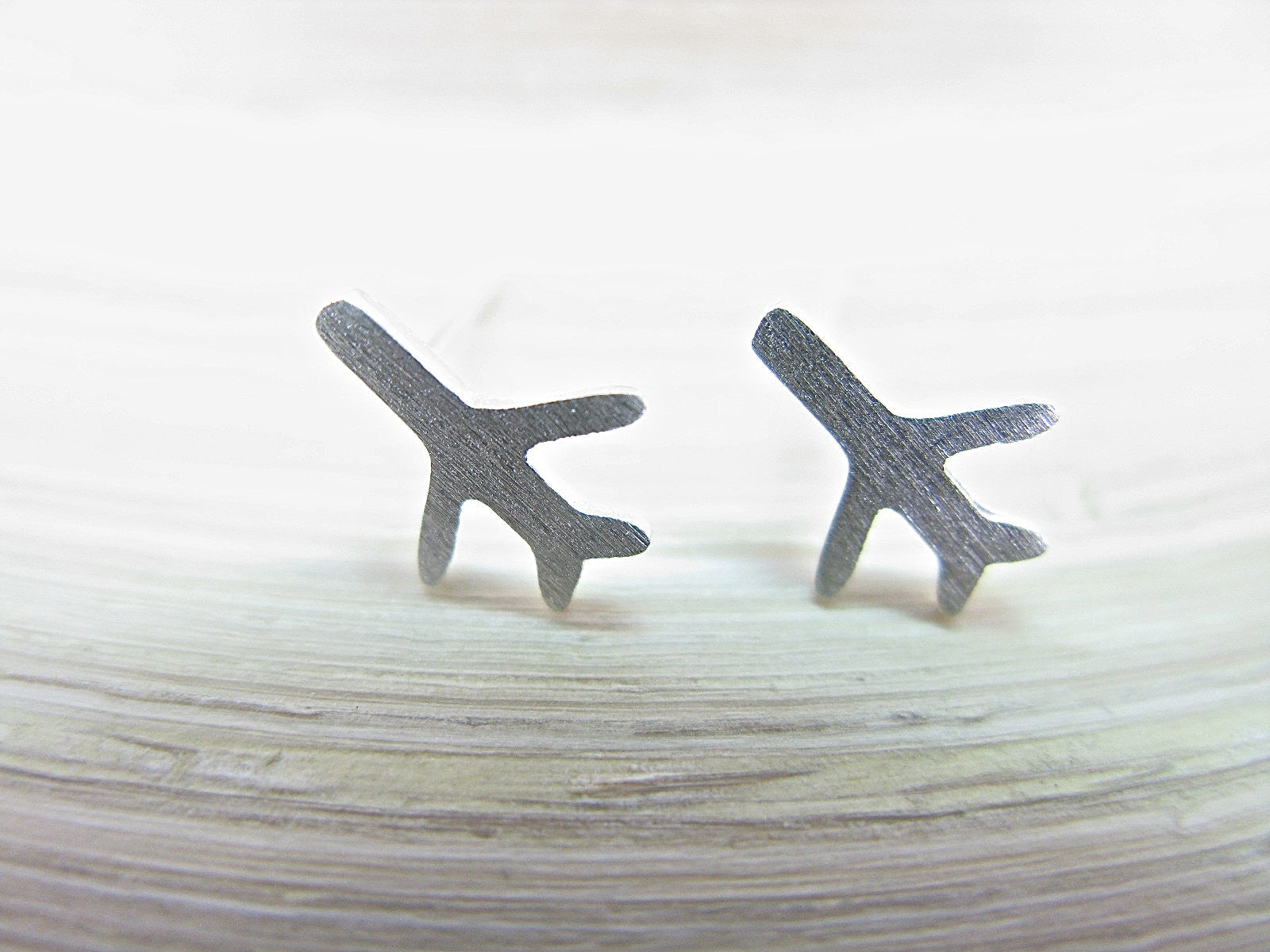 Airplane Stud Earrings in 925 Sterling Silver Stud - Faith Owl