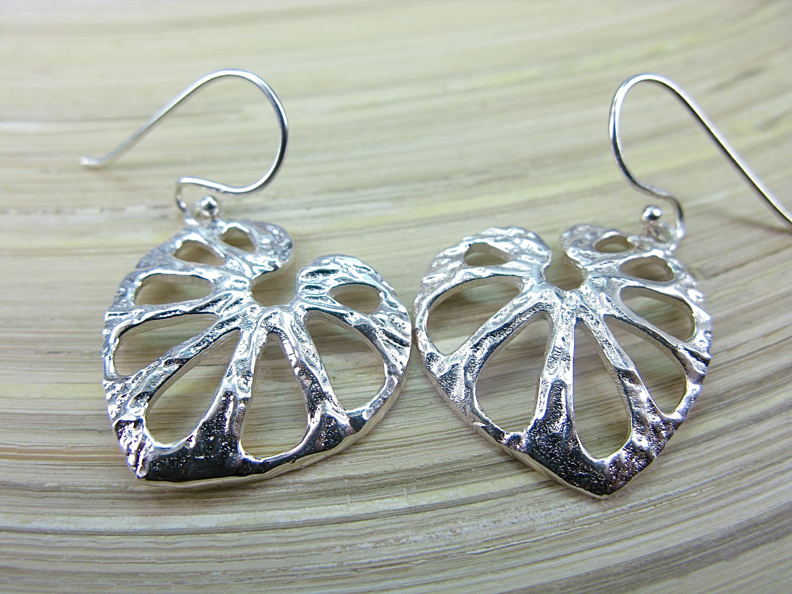 Leaf Filigree Hammered Heart 925 Sterling Silver Earrings Earrings - Faith Owl