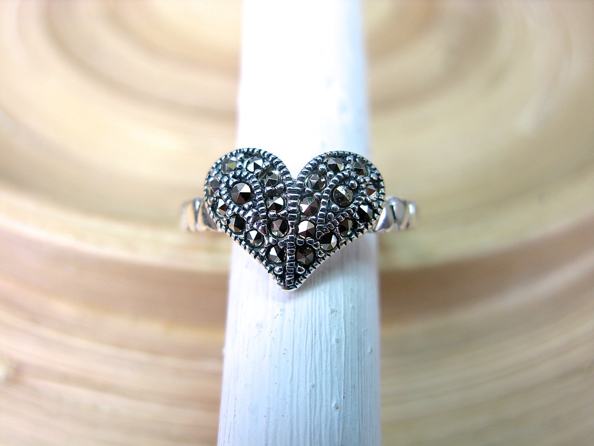 Marcasite Heart Ring in 925 Sterling Silver