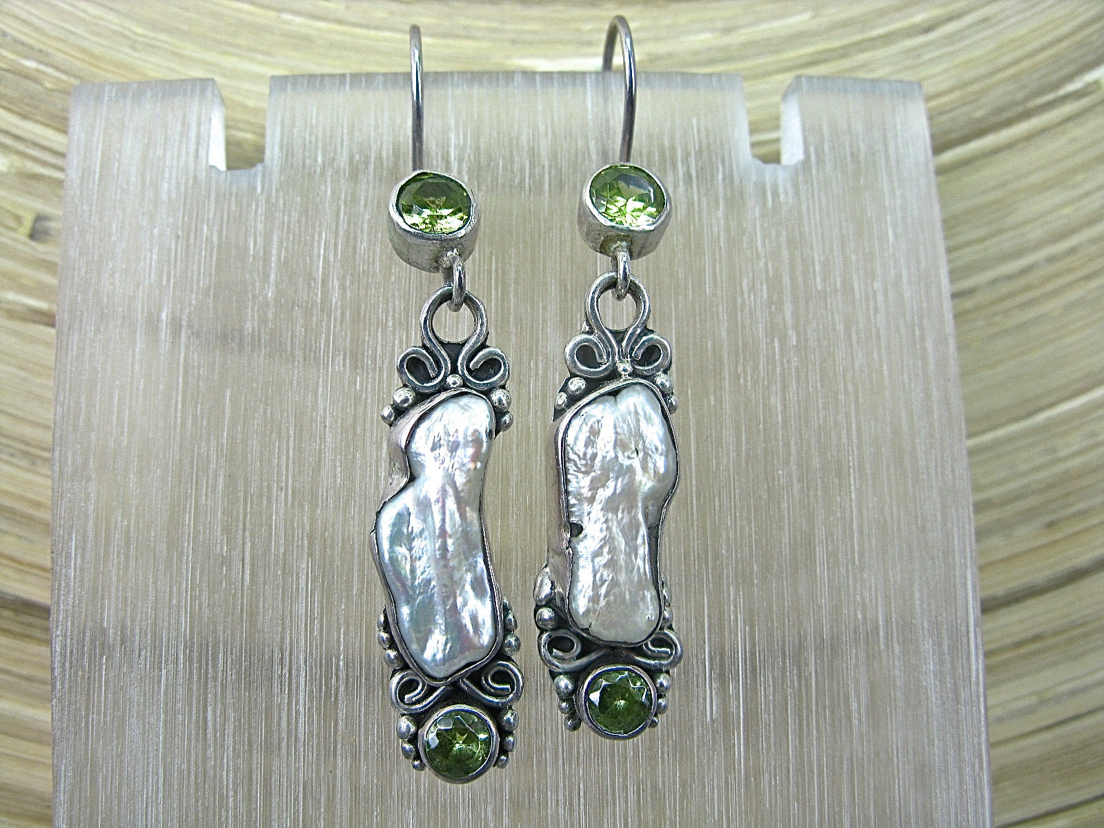 Balinese Pearl Peridot Gemstone Dangle 925 Sterling Silver Earrings Earrings - Faith Owl