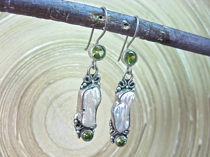 Balinese Pearl Peridot Gemstone Dangle 925 Sterling Silver Earrings Earrings - Faith Owl