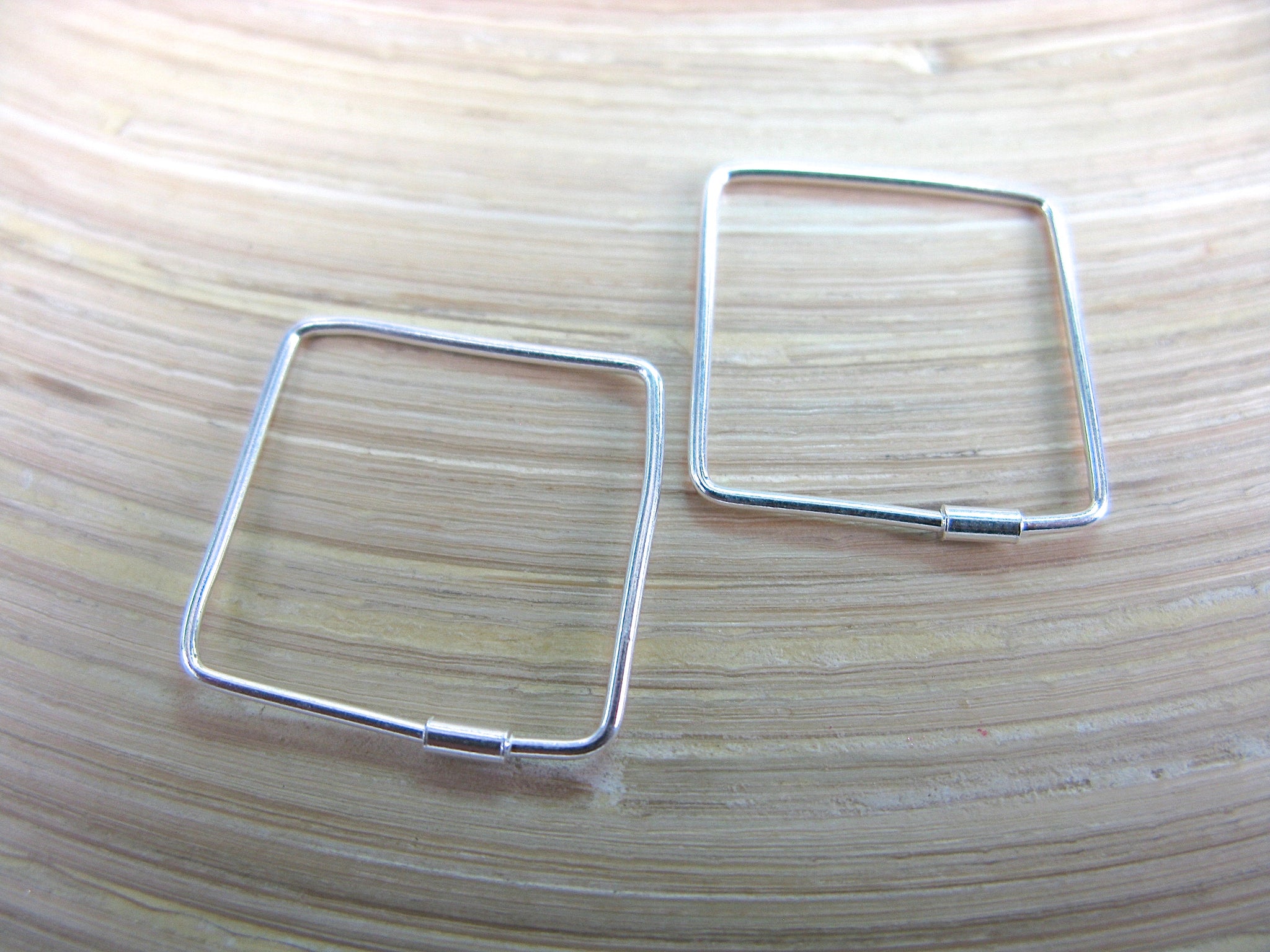 Geometric 18mm Square Hoop Earrings in 925 Sterling Silver