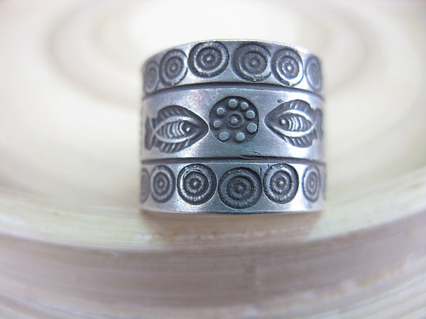 Engrave Fish Tribal Crafted Oxidized 925 Sterling Silver Ring Ring - Faith Owl