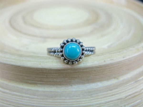 Round Turquoise 925 Sterling Silver Ring