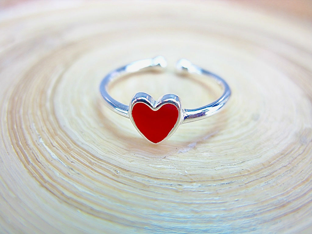 Red Heart Enamel Ring in 925 Sterling Silver