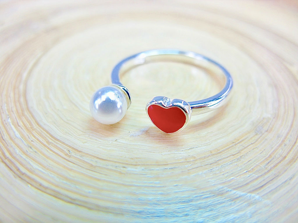Red Heart Pearl Ring in 925 Sterling Silver
